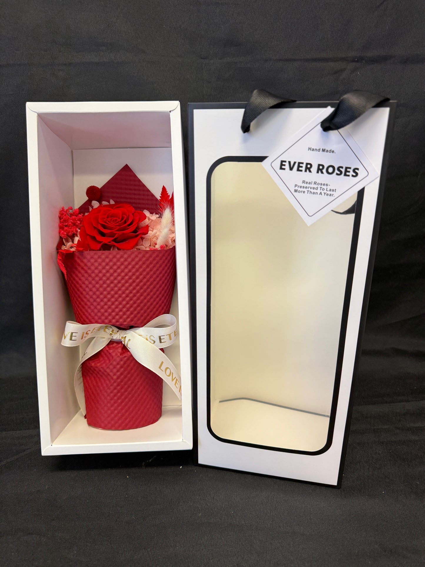 Single red rose preserved bouquet - Blossom By Daisy