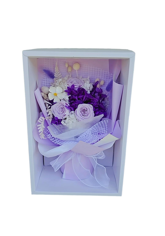 Lilac Little Heart Preserved Blossom